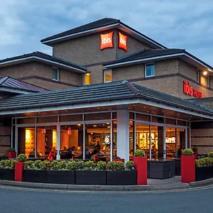 ibis-london-east-barking.brighton-hotels-england.com/