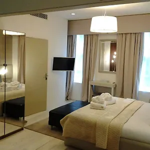 rez-apart-hotel.cambridgehotelsuk.com/