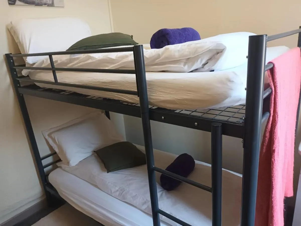 Princes Street Hostel Edinburgh 0*,